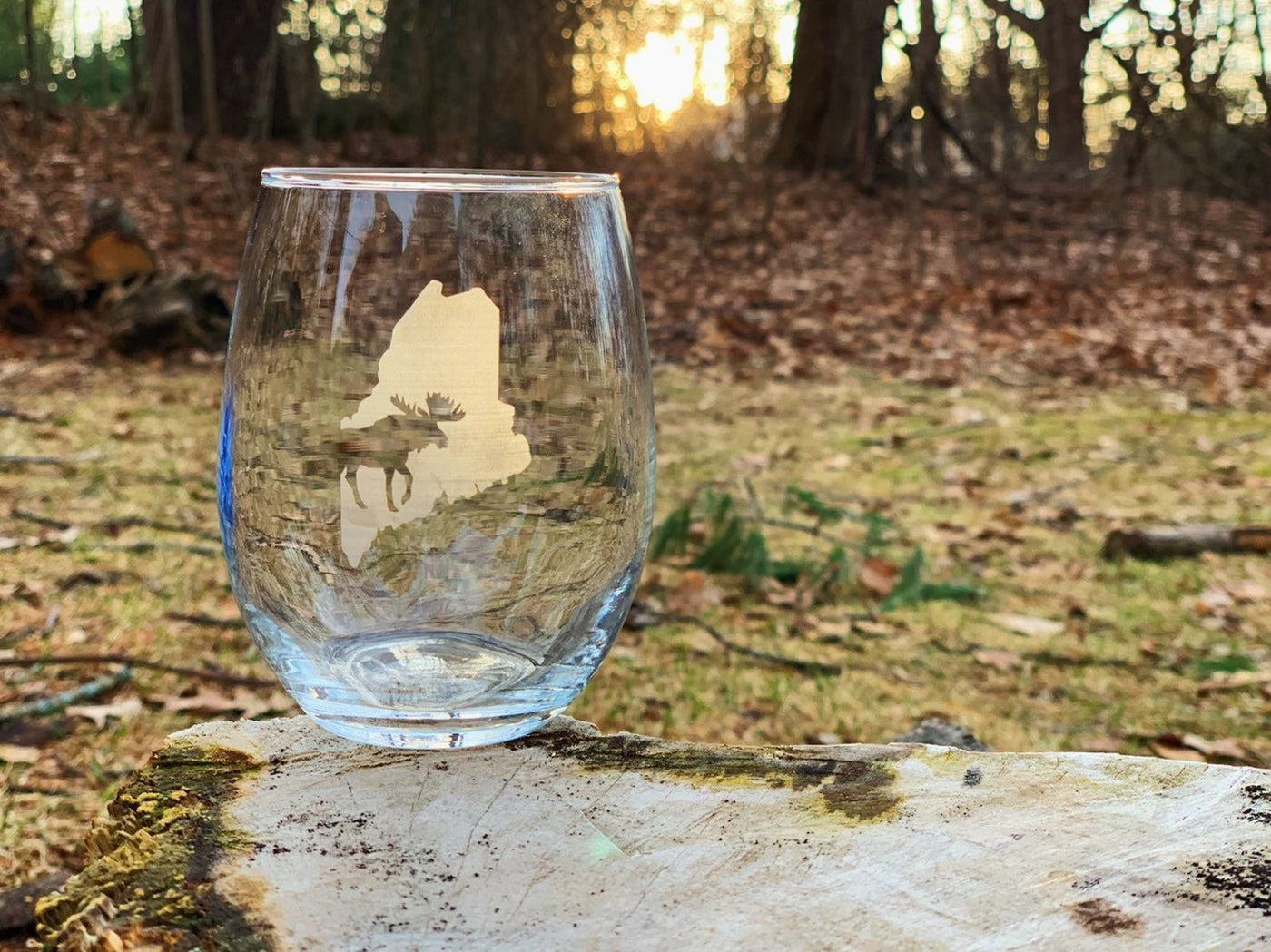 Woodland + Lake Inspired Etched Stemless Wine Glasses