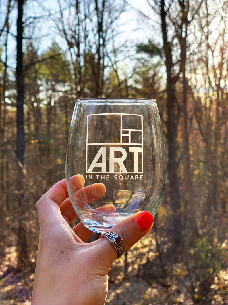 Custom Design Etched Wine Glass
