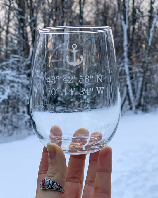 Custom Design Etched Wine Glass
