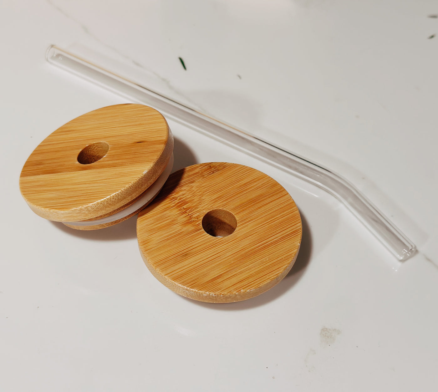 Bamboo Lid + Glass Straw